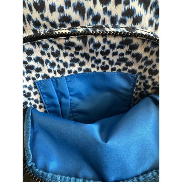 NWT Kipling Delia Curious Leopard Medium Backpack Blue Black White - Picture 6 of 8